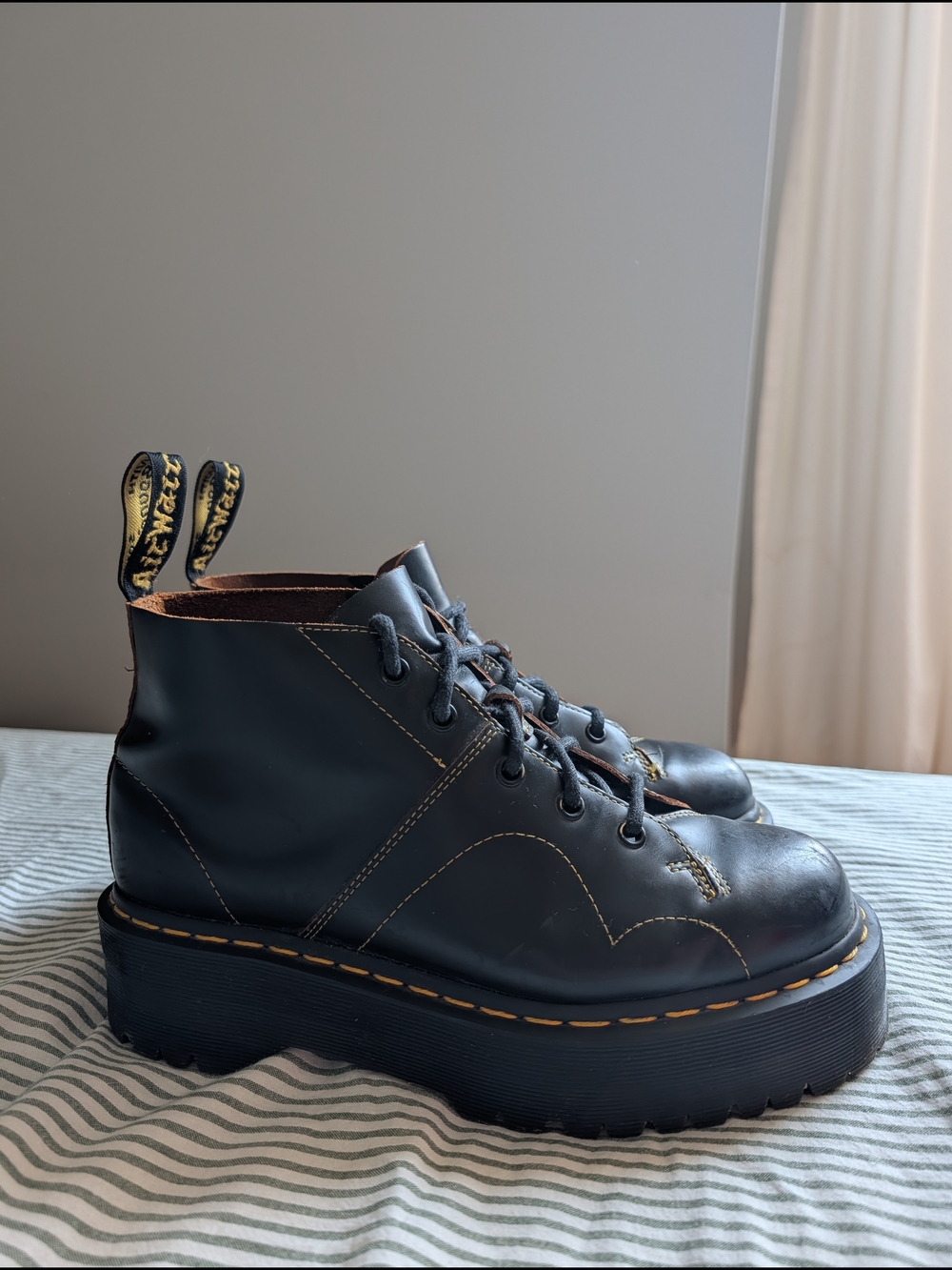 Doc Martens - Platform Monkey Boot - Great Condition - Picture 4 of 6